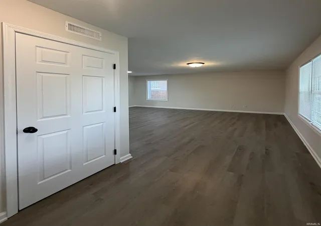 Photo 3 of Manufactured home for sale at 307 E Taylor St, Kokomo, IN 46901 | MLS# 202634827 | Listing updated on 2026-09-11