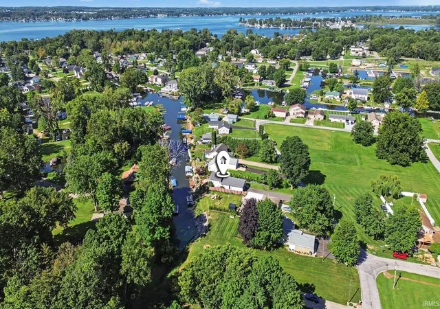 Photo 32 of Sale Pending at 9285 E Sleepy Hollow Pkwy, Cromwell, IN 46732 | MLS# 202634831 | Listing updated on 2026-10-09