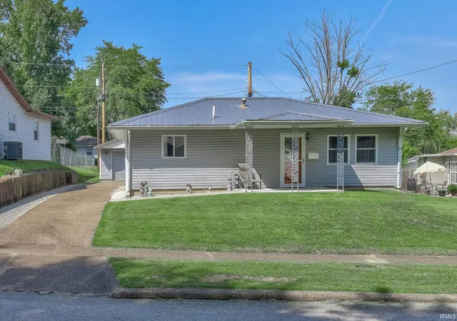 Photo 1 of Manufactured home for sale at 4524 Meadowridge Rd, Evansville, IN 47710 | MLS# 202634837 | Listing updated on 2026-09-11
