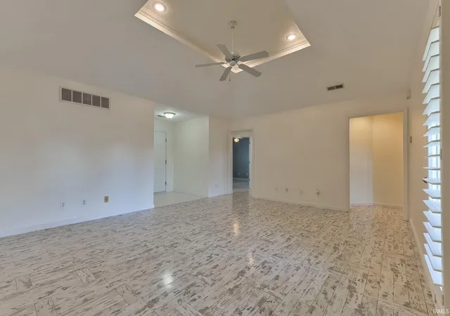 Photo 3 of Manufactured home for sale at 552 S Kasper Dr, Santa Claus, IN 47579 | MLS# 202634842 | Listing updated on 2026-09-08