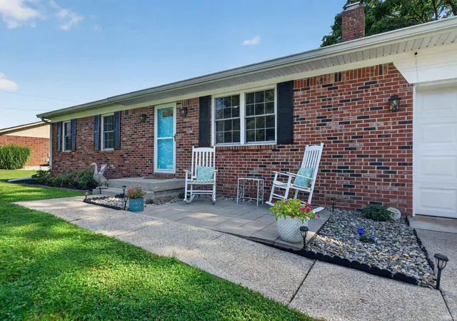 Photo 2 of Sale Pending at 313 W Northern Ave, Logansport, IN 46947 | MLS# 202634846 | Listing updated on 2026-09-04