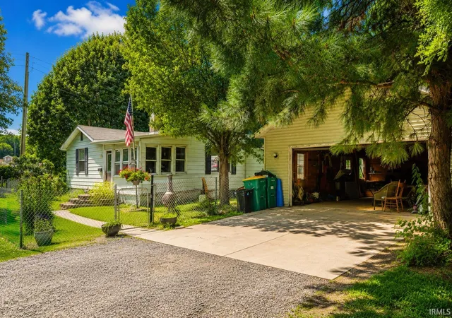 Photo 1 of Manufactured home for sale at 1501 Panama St, Mishawaka, IN 46544 | MLS# 202634872 | Listing updated on 2026-09-08