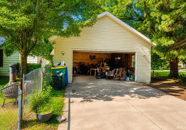 Photo 3 of Manufactured home for sale at 1501 Panama St, Mishawaka, IN 46544 | MLS# 202634872 | Listing updated on 2026-09-08