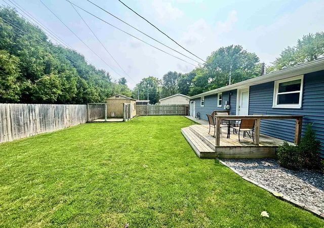 Photo 3 of Sale Pending at 755 N Locke Ct Ct, Nappanee, IN 46550 | MLS# 202634874 | Listing updated on 2026-08-31