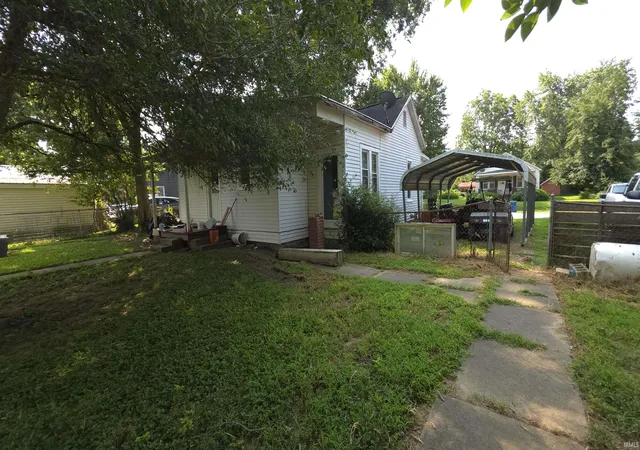 Photo 2 of Manufactured home for sale at 719 Vine St, Rockport, IN 47635 | MLS# 202634879 | Listing updated on 2026-09-10