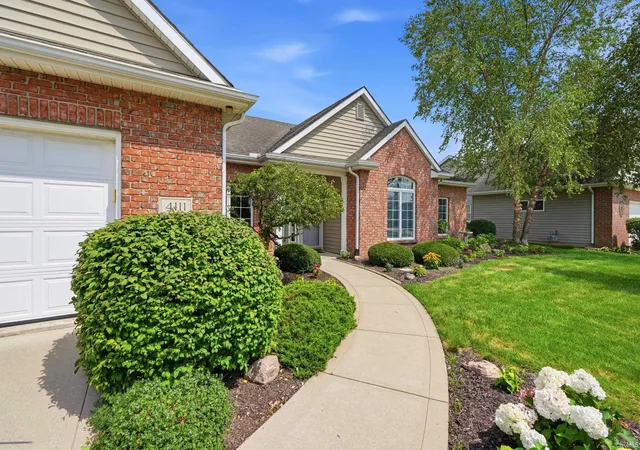 Photo 2 of Condo for sale at 4111 Foxknoll Cvs, Fort Wayne, IN 46835 | MLS# 202634881 | Listing updated on 2026-09-29