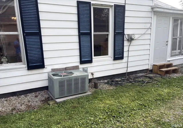 Photo 32 of Sale Pending at 103 N Henry St, Milford, IN 46542 | MLS# 202634882 | Listing updated on 2026-09-29