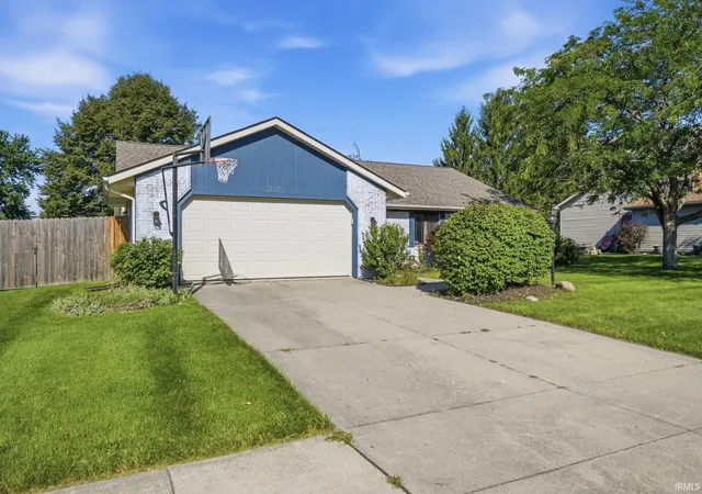 Photo 2 of Manufactured home for sale at 12125 Waycliffe Ct, Fort Wayne, IN 46845 | MLS# 202634887 | Listing updated on 2026-09-16