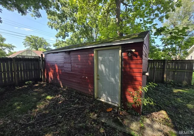 Photo 4 of Manufactured home for sale at 310 E South F St, Gas City, IN 46933 | MLS# 202634924 | Listing updated on 2026-08-26