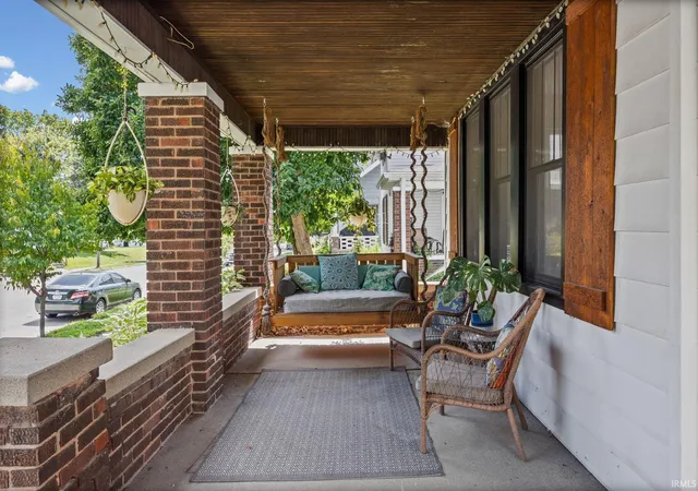 Photo 2 of Sale Pending at 812 S 11th St, Lafayette, IN 47905 | MLS# 202634929 | Listing updated on 2026-09-09