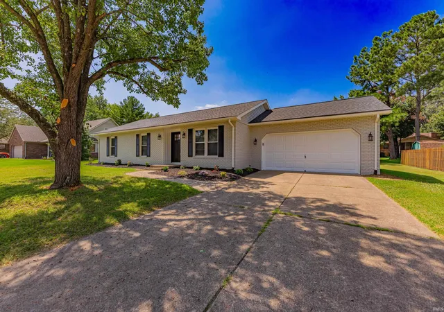 Photo 1 of Manufactured home for sale at 6840 Copperfield Dr, Evansville, IN 47711 | MLS# 202634938 | Listing updated on 2026-08-26