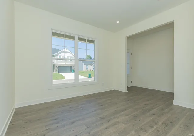 Photo 4 of Manufactured home for sale at 2704 Hauschild Dr, Evansville, IN 47712 | MLS# 202634941 | Listing updated on 2026-09-05
