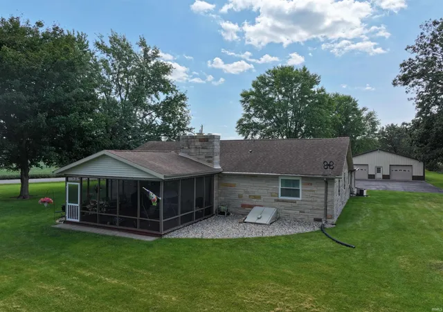 Photo 3 of Sale Pending at 2711 S 50 E, Winamac, IN 46996 | MLS# 202634942 | Listing updated on 2026-09-23