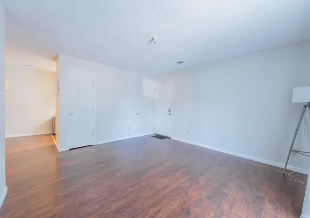 Photo 3 of Condo for sale at 3200 E John Hinkle Pl #1, Bloomington, IN 47408 | MLS# 202634954 | Listing updated on 2026-09-03