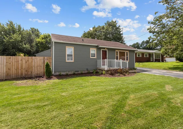 Photo 2 of Manufactured home for sale at 2217 W Alto Rd, Kokomo, IN 46902 | MLS# 202634965 | Listing updated on 2026-09-08