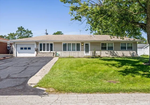 Manufactured home for sale at 508 S Clem St, Winchester, IN 47394 | MLS# 202634969