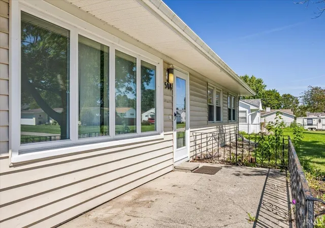 Photo 3 of Manufactured home for sale at 508 S Clem St, Winchester, IN 47394 | MLS# 202634969 | Listing updated on 2026-08-26