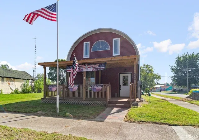 Photo 1 of Manufactured home for sale at 824 S Seminary St, Princeton, IN 47670 | MLS# 202634970 | Listing updated on 2026-09-24