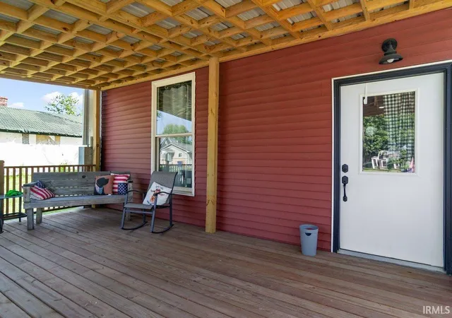 Photo 3 of Manufactured home for sale at 824 S Seminary St, Princeton, IN 47670 | MLS# 202634970 | Listing updated on 2026-09-24