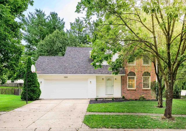Photo 1 of Manufactured home for sale at 1049 S Graywell Dr, Bloomington, IN 47401 | MLS# 202634971 | Listing updated on 2026-09-20