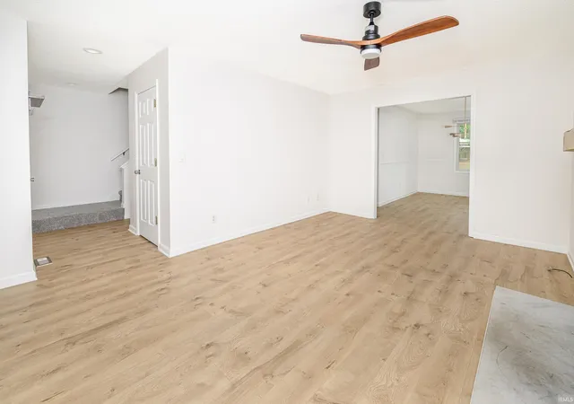 Photo 3 of Manufactured home for sale at 1049 S Graywell Dr, Bloomington, IN 47401 | MLS# 202634971 | Listing updated on 2026-09-20