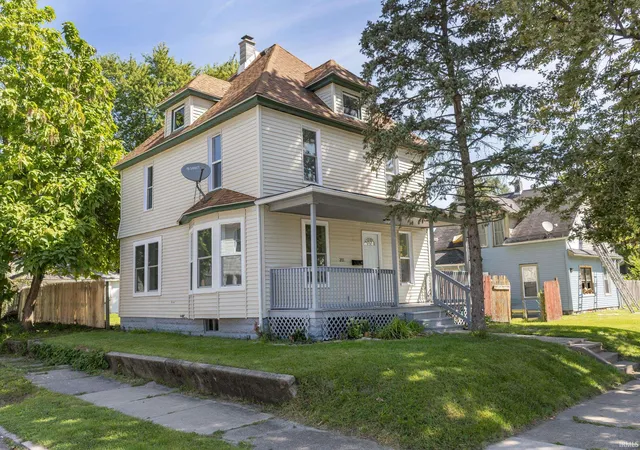 Photo 1 of Sale Pending at 201 E Bowman St, South Bend, IN 46613 | MLS# 202634975 | Listing updated on 2026-09-08