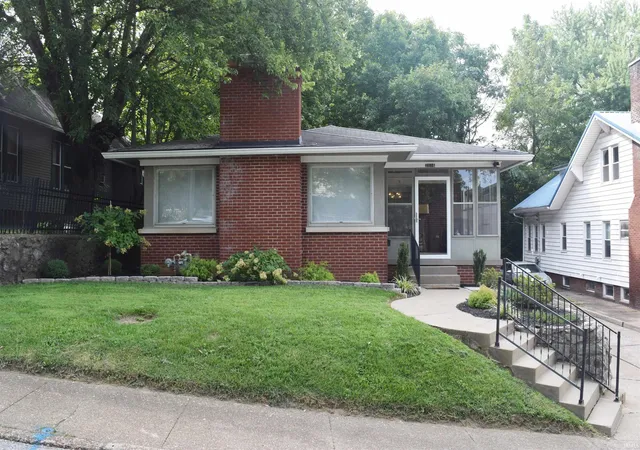 Photo 1 of Sale Pending at 2816 Hillcrest Ter, Evansville, IN 47712 | MLS# 202634978 | Listing updated on 2026-08-31