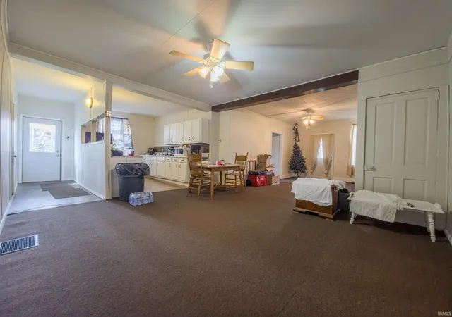 Photo 2 of Manufactured home for sale at 331 Poplar St, Mount Carmel, IL 62863 | MLS# 202634983 | Listing updated on 2026-10-12