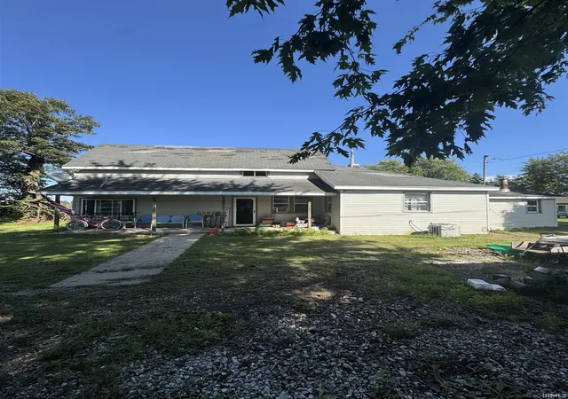 Photo 2 of Manufactured home for sale at 8065 S 320 W, Jonesboro, IN 46938 | MLS# 202634990 | Listing updated on 2026-09-04