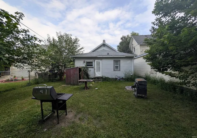 Photo 21 of Sale Pending at 609 W Franklin St, Elkhart, IN 46516 | MLS# 202634998 | Listing updated on 2026-09-03