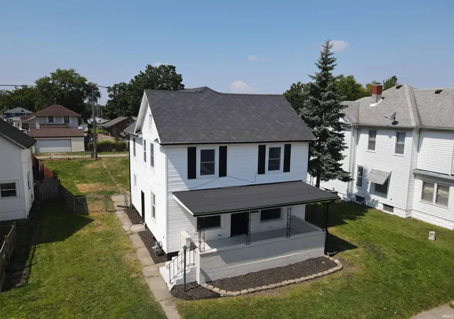 Photo 3 of Manufactured home for sale at 211 Cleveland St, Mishawaka, IN 46544 | MLS# 202635004 | Listing updated on 2026-09-18