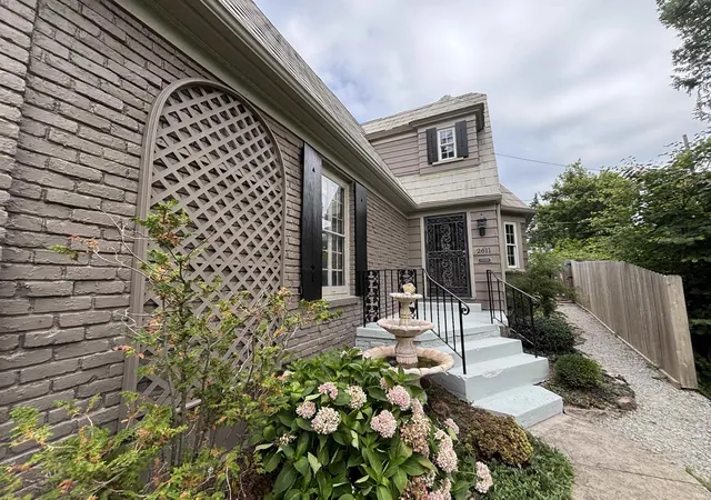 Photo 3 of Single family home for sale at 2611 Terrace Rd, Fort Wayne, IN 46805 | MLS# 202635016 | Listing updated on 2026-10-23