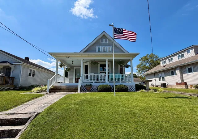Photo 2 of Manufactured home for sale at 205 Lincoln Ave, Bedford, IN 47421 | MLS# 202635069 | Listing updated on 2026-09-09