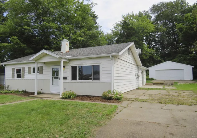 Photo 18 of Manufactured home for sale at 5317 Warren Dr, Evansville, IN 47710 | MLS# 202635071 | Listing updated on 2026-08-28
