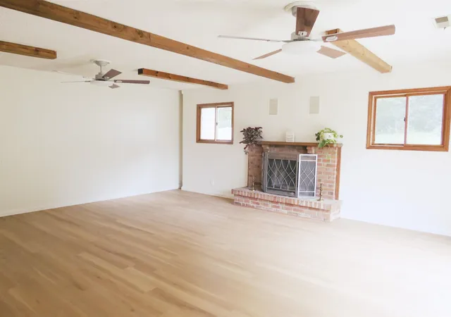 Photo 2 of Manufactured home for sale at 5317 Warren Dr, Evansville, IN 47710 | MLS# 202635071 | Listing updated on 2026-08-28
