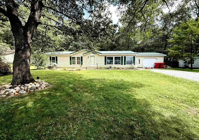 Photo 2 of Manufactured home for sale at 2010 N Chippewa, Winamac, IN 46996 | MLS# 202635072 | Listing updated on 2026-09-08