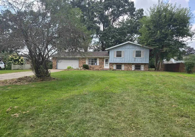 Photo 2 of Manufactured home for sale at 56033 Wynnewood Dr, Osceola, IN 46561 | MLS# 202635082 | Listing updated on 2026-09-11