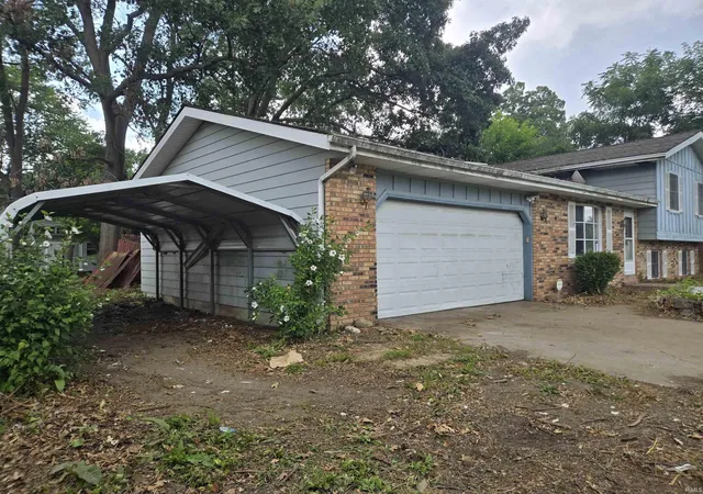 Photo 3 of Manufactured home for sale at 56033 Wynnewood Dr, Osceola, IN 46561 | MLS# 202635082 | Listing updated on 2026-09-11