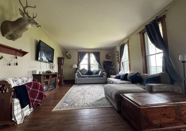 Photo 3 of Sale Pending at 6348 E 200 Rd, Kokomo, IN 46901 | MLS# 202635086 | Listing updated on 2026-08-31