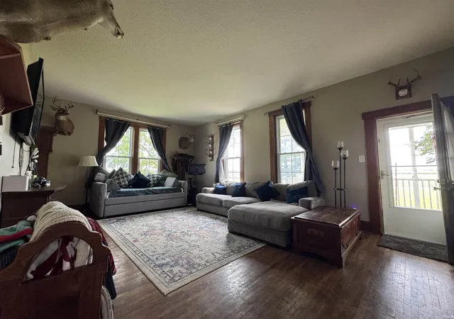 Photo 3 of Sale Pending at 6348 E 200 Rd, Kokomo, IN 46901 | MLS# 202635086 | Listing updated on 2026-08-31