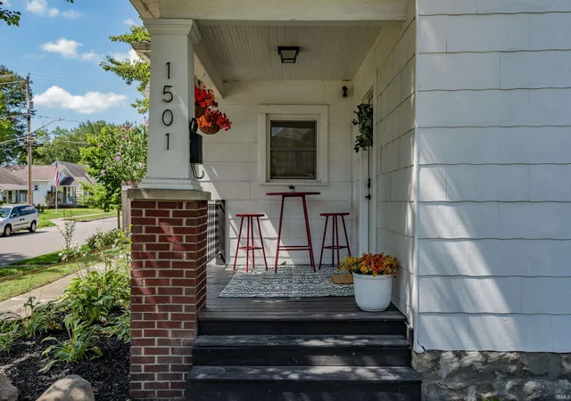 Photo 4 of Manufactured home for sale at 1501 Runnion Ave, Fort Wayne, IN 46808 | MLS# 202635090 | Listing updated on 2026-08-30