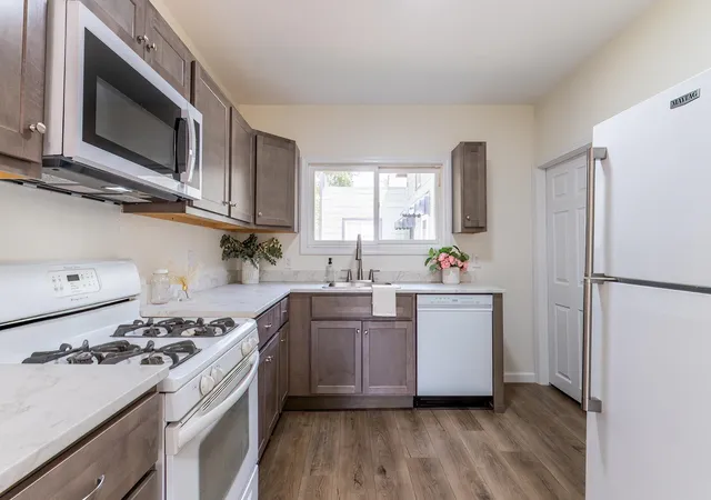 Photo 2 of Sale Pending at 257 Center St, Auburn, IN 46706 | MLS# 202635101 | Listing updated on 2026-09-02