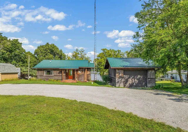 Photo 1 of Manufactured home for sale at 7060 N 925 E, Fremont, IN 46737 | MLS# 202635103 | Listing updated on 2026-08-29