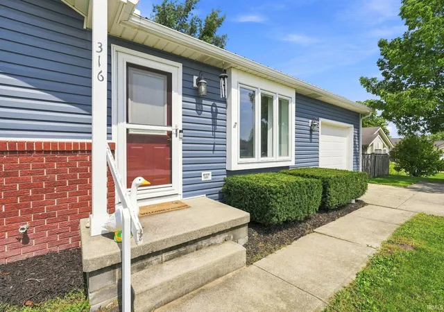 Photo 3 of Sale Pending at 316 Millstone Run, Churubusco, IN 46723 | MLS# 202635110 | Listing updated on 2026-08-28