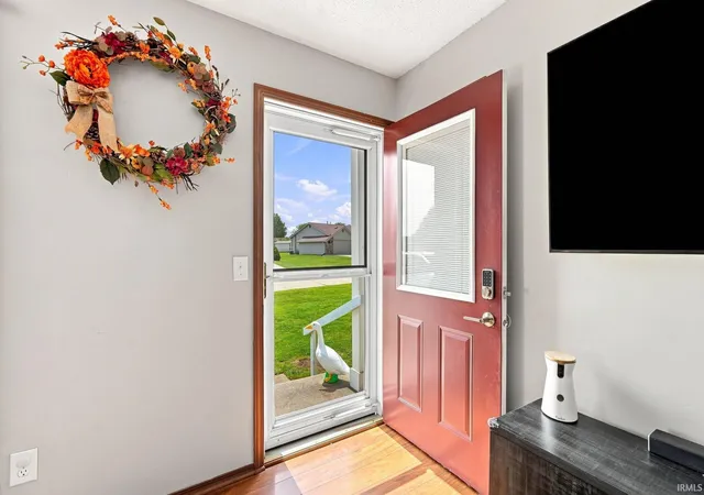 Photo 3 of Sale Pending at 316 Millstone Run, Churubusco, IN 46723 | MLS# 202635110 | Listing updated on 2026-08-28