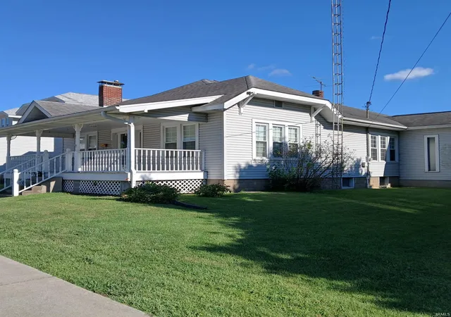 Photo 3 of Single family home for sale at 303 W Main St, Odon, IN 47562 | MLS# 202635120 | Listing updated on 2026-09-03