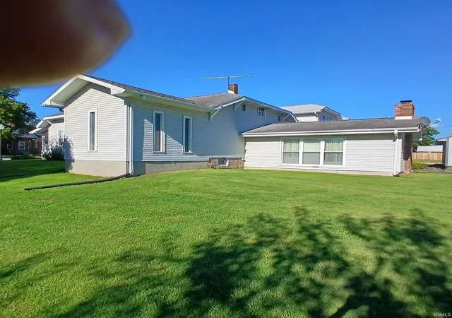 Photo 3 of Single family home for sale at 303 W Main St, Odon, IN 47562 | MLS# 202635120 | Listing updated on 2026-09-03