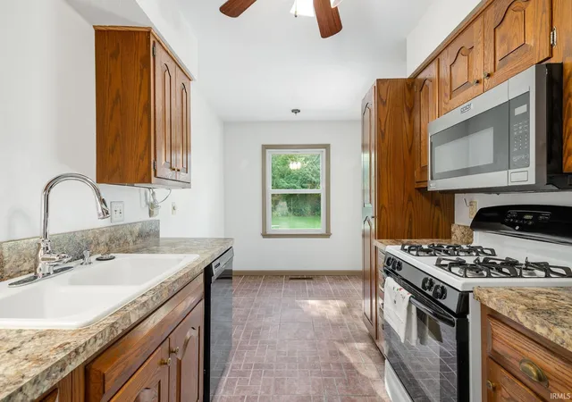 Photo 4 of Condo for sale at 3641 Kirkwood Ct, Elkhart, IN 46514 | MLS# 202635138 | Listing updated on 2026-09-15