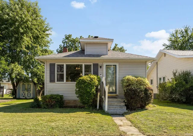 Photo 1 of Sale Pending at 2311 W 6th St, Mishawaka, IN 46544 | MLS# 202635142 | Listing updated on 2026-09-09