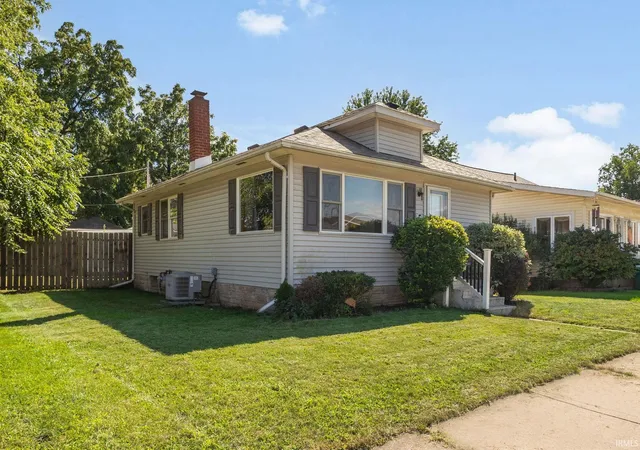 Photo 2 of Sale Pending at 2311 W 6th St, Mishawaka, IN 46544 | MLS# 202635142 | Listing updated on 2026-09-09